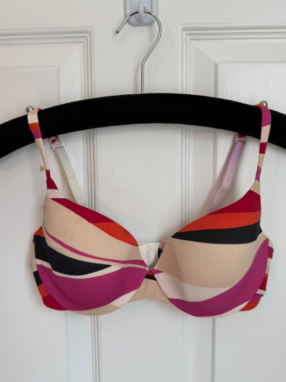 Victoria's Secret 32C Body by Victoria IPEX Smooth Semi Demi Bra Pink Red Nude